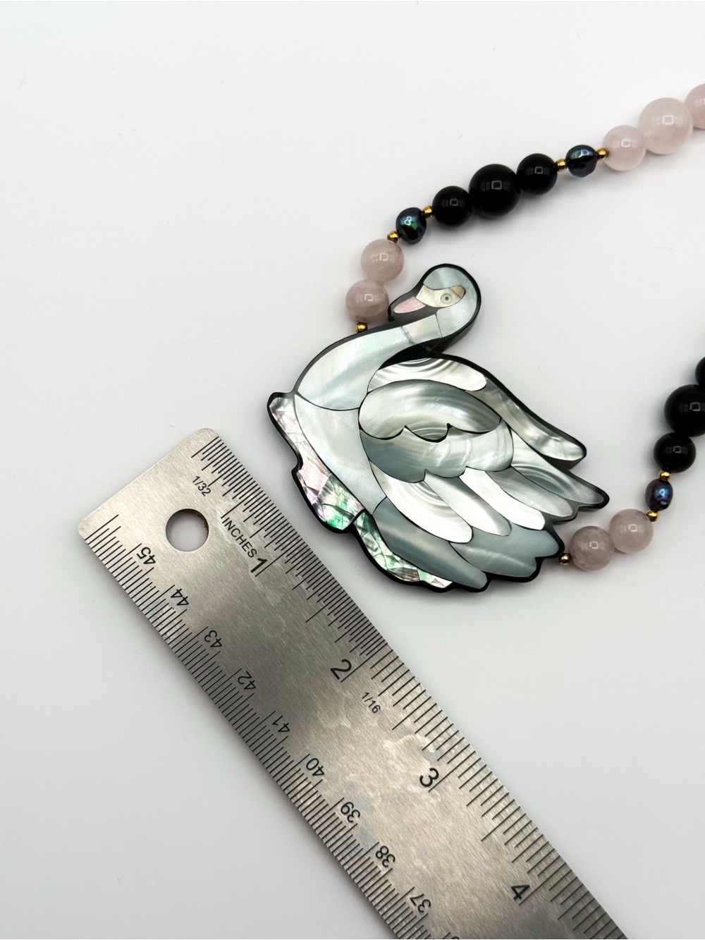 🦢 Lee Sands 🦢 Swan MOP Shell Inlay Pendant Pink and Black Beaded Necklace - Picture 10 of 10